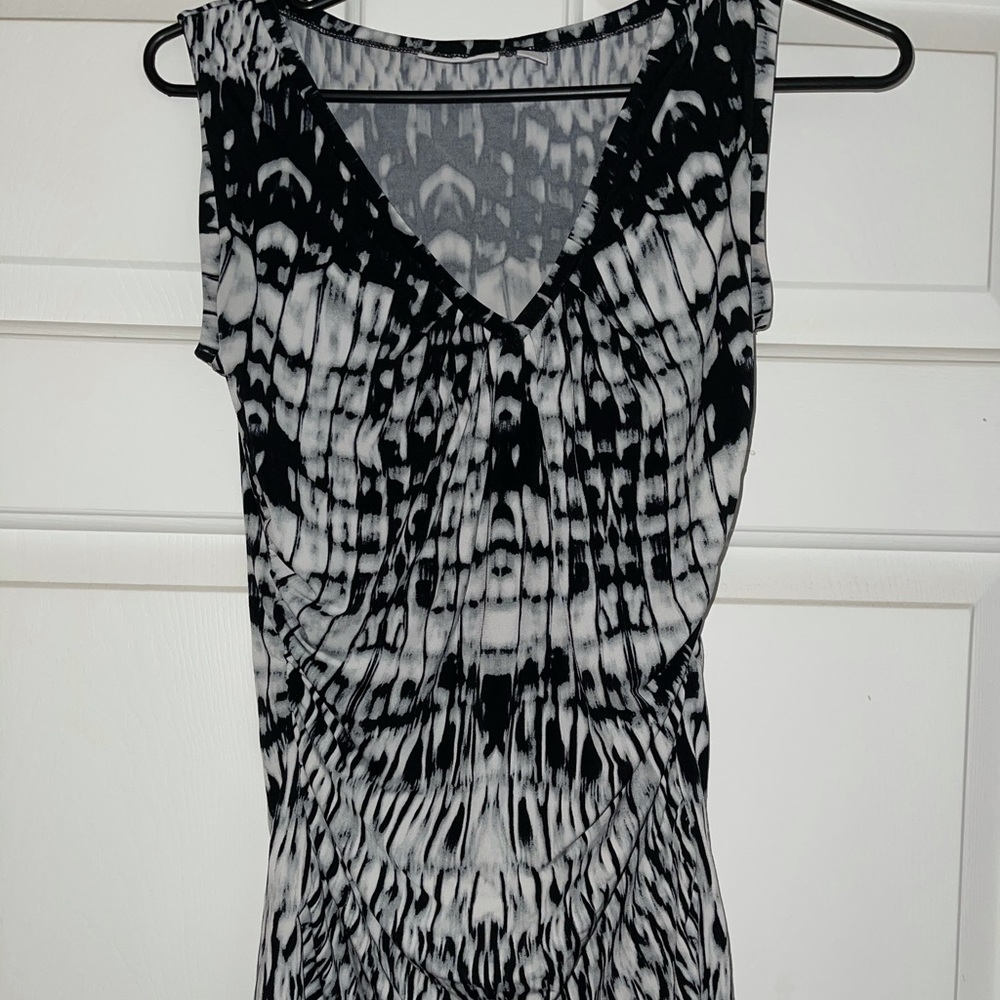 New York & Company black and white shirt